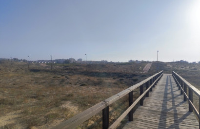 Resale - Apartment / Flat - Torrevieja