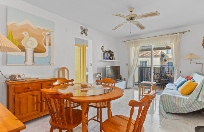 Resale - Apartment / Flat - Torrevieja - El chaparral