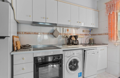 Resale - Apartment / Flat - Torrevieja - El chaparral