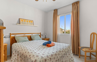 Resale - Apartment / Flat - Torrevieja - El chaparral