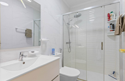 Resale - Apartment / Flat - Torrevieja - El chaparral