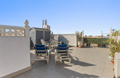 Resale - Apartment / Flat - Torrevieja - El chaparral