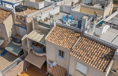 Resale - Apartment / Flat - Torrevieja - El chaparral