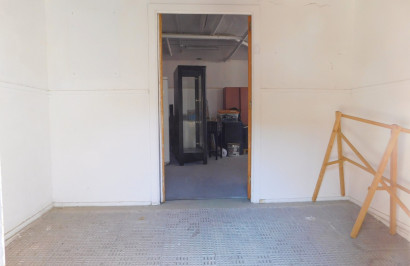 Resale - Commercial Unit - San Miguel de Salinas