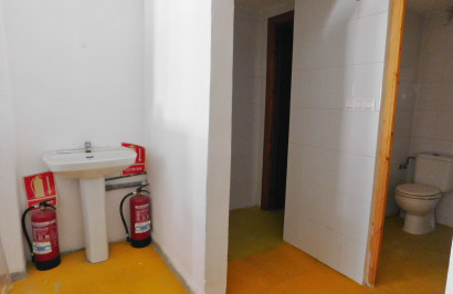 Resale - Commercial Unit - San Miguel de Salinas