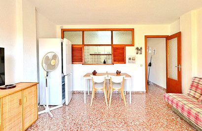 Resale - Apartment / Flat - Torrevieja - Rocio del Mar