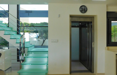 Resale - Detached Villa - San Miguel de Salinas