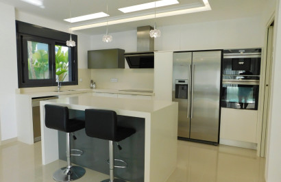 Resale - Detached Villa - San Miguel de Salinas