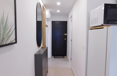 Resale - Apartment / Flat - Torrevieja