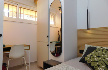 Resale - Apartment / Flat - Torrevieja