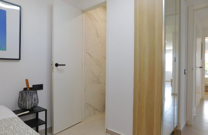 Resale - Apartment / Flat - Torrevieja