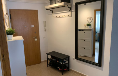 Resale - Apartment / Flat - Torrevieja - Centro