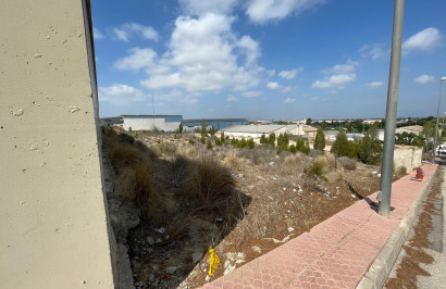 Resale - Plot / Land - Ciudad Quesada - Benimar