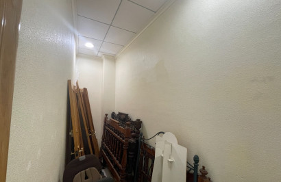 Resale - Commercial Unit - Guardamar del Segura