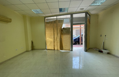 Resale - Commercial Unit - Guardamar del Segura