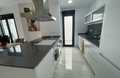 Resale - Detached Villa - Benijofar