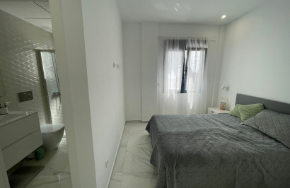 Resale - Detached Villa - Benijofar