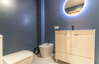 Herverkoop - Appartement / Flat - Torrevieja - Acequion