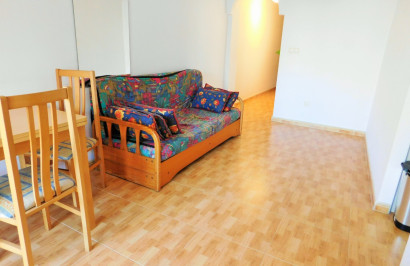 Alquiler a largo plazo - Apartamento / Piso - San Miguel de Salinas