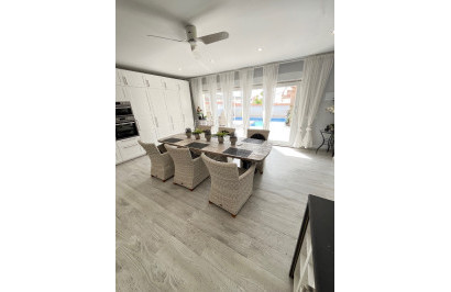 Reventa - Villa independiente - Ciudad Quesada - Central Quesada