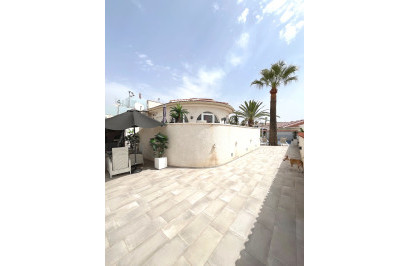 Reventa - Villa independiente - Ciudad Quesada - Central Quesada