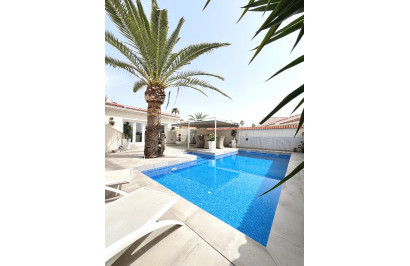 Reventa - Villa independiente - Ciudad Quesada - Central Quesada