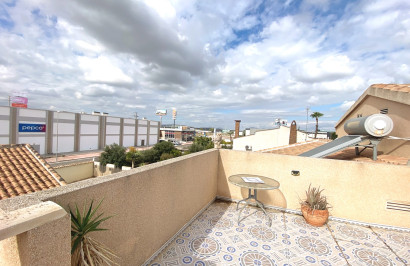 Reventa - Villa independiente - Ciudad Quesada - Central Quesada