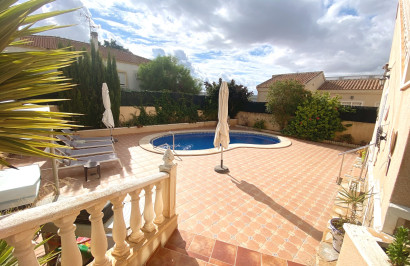 Reventa - Villa independiente - Ciudad Quesada - Central Quesada