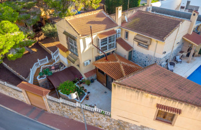 Herverkoop - Vrijstaande villa - Torrevieja - Los balcones