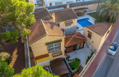 Herverkoop - Vrijstaande villa - Torrevieja - Los balcones