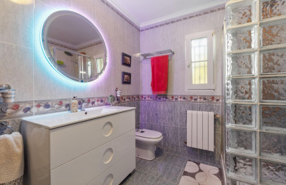 Herverkoop - Vrijstaande villa - Torrevieja - Los balcones