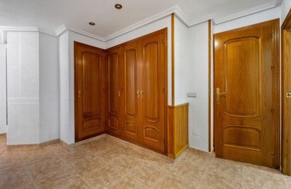 Herverkoop - Vrijstaande villa - Torrevieja - Los balcones