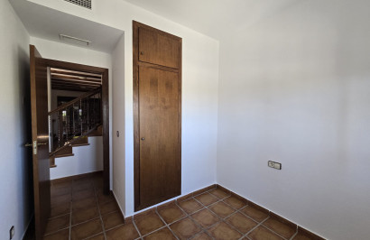 Reventa - Apartamento / Piso - Algorfa