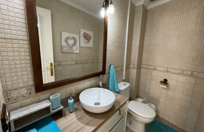 Reventa - Apartamento / Piso - Almoradí - centro