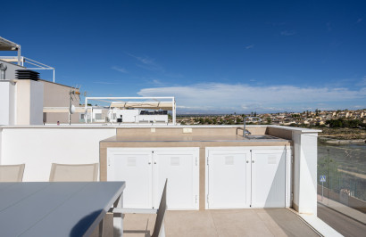 Herverkoop - Stadshuis - Benijofar