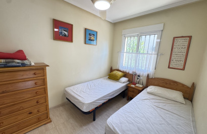 Reventa - Casa de Pueblo - Villamartín