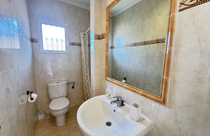 Reventa - Casa de Pueblo - Villamartín