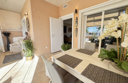 Resale - Apartment / Flat - Villamartín