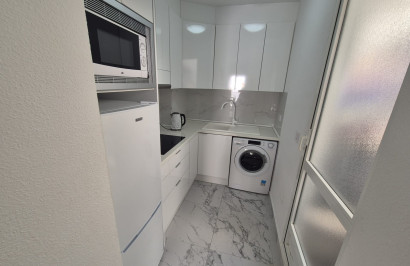 Resale - Apartment / Flat - La Zenia