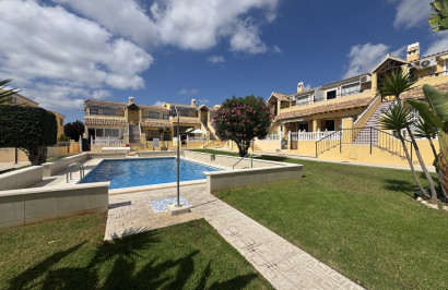 Reventa - Apartamento / Piso - Villamartín