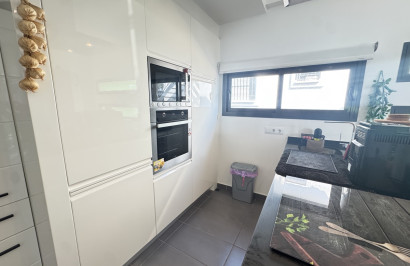 Herverkoop - Appartement / Flat - Villamartín