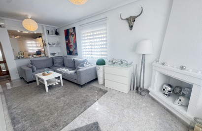 Resale - Detached Villa - Villamartín