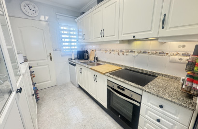 Resale - Detached Villa - Villamartín