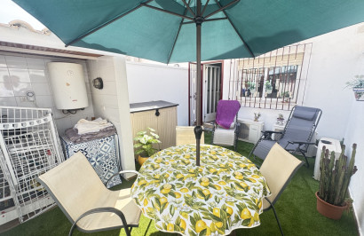 Resale - Town House - La Zenia