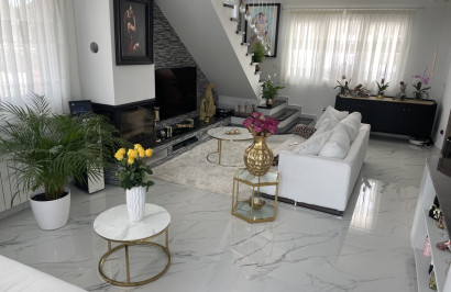 Obra nueva - Villa independiente - Los Balcones