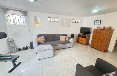 Herverkoop - Vrijstaande villa - Villamartín