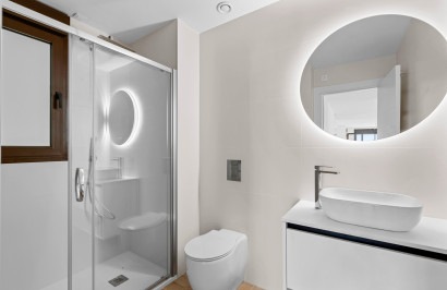 Resale - Apartment / Flat - Villamartín