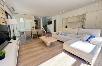 Resale - Detached Villa - San Miguel de Salinas - Las Colinas Golf