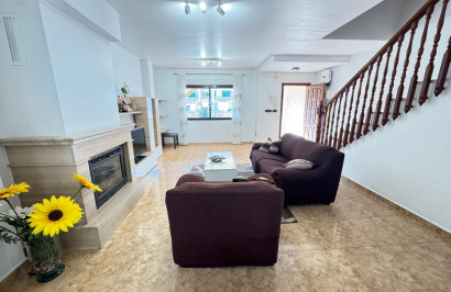 Revente - Maison de ville - San Miguel de Salinas