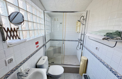 Reventa - Villa independiente - Cabo Roig